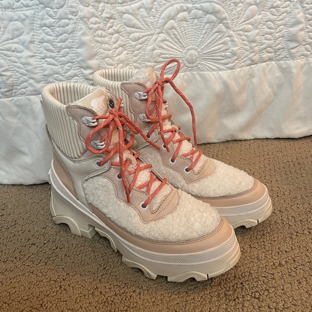 Sorel Brex Cozy Women's Sherpa Boots